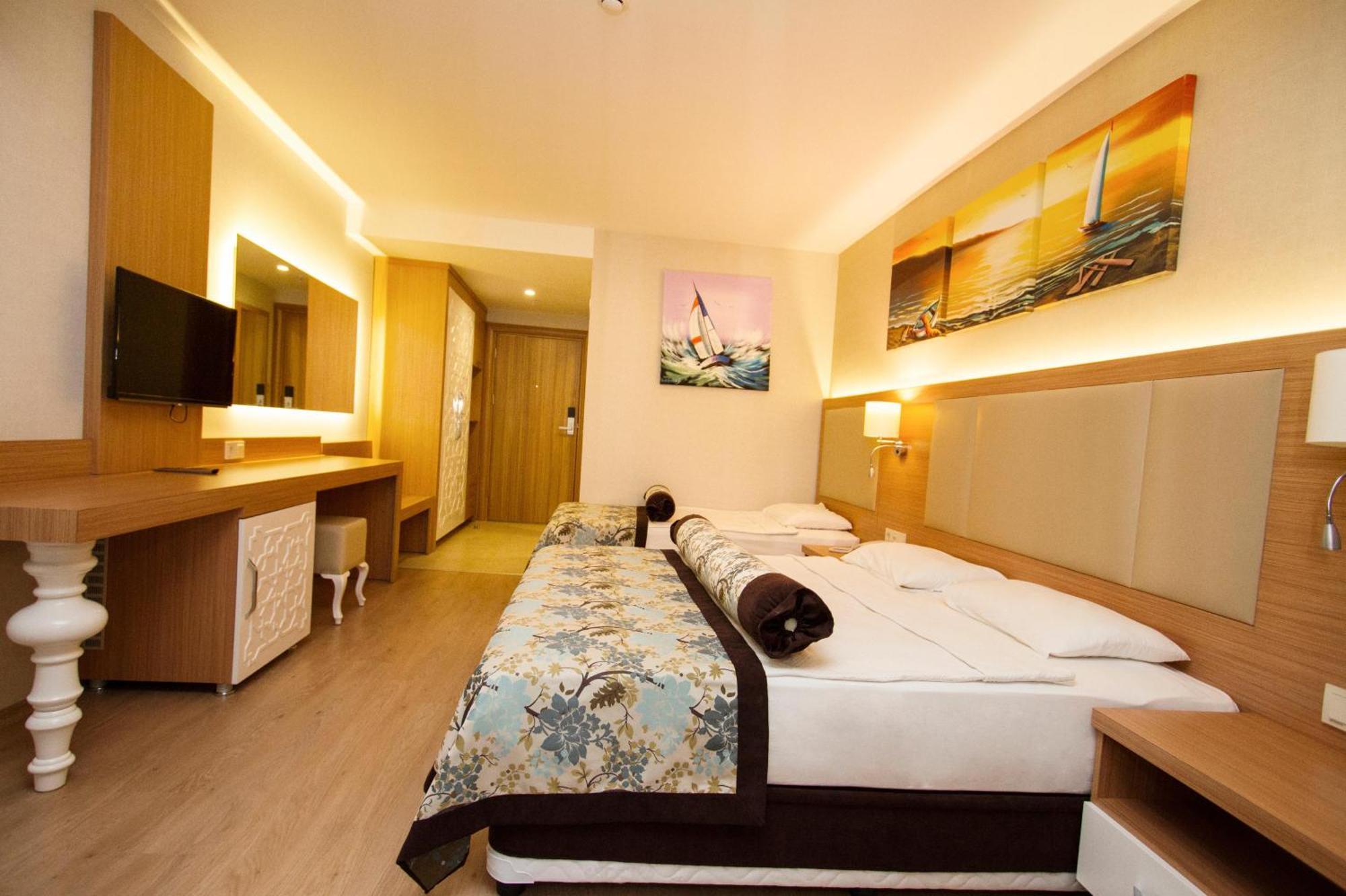 Standard Double or Twin Room,1541826730:JPEG